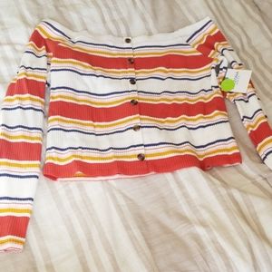 shoulder bearing long sleeve crop top